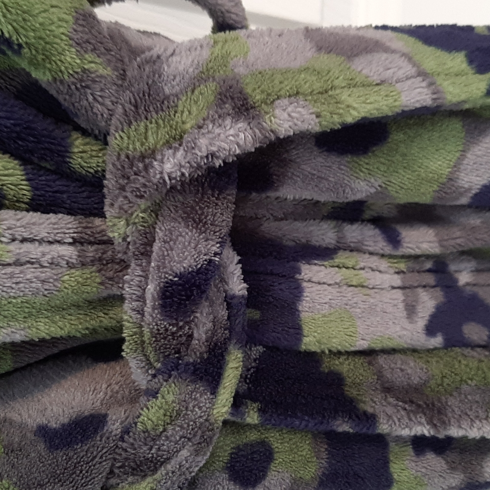 Boys Robe - Picture 5 of 7